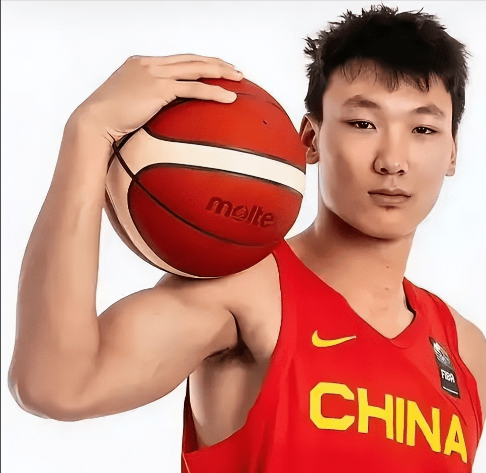 ayxsport-关键时刻突围战来临,广厦男篮围绕NBA总决赛官宣签约,引发热议,年轻球员得到机会的简单介绍